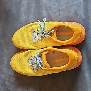 Hoka One One mens 12.5 2E
